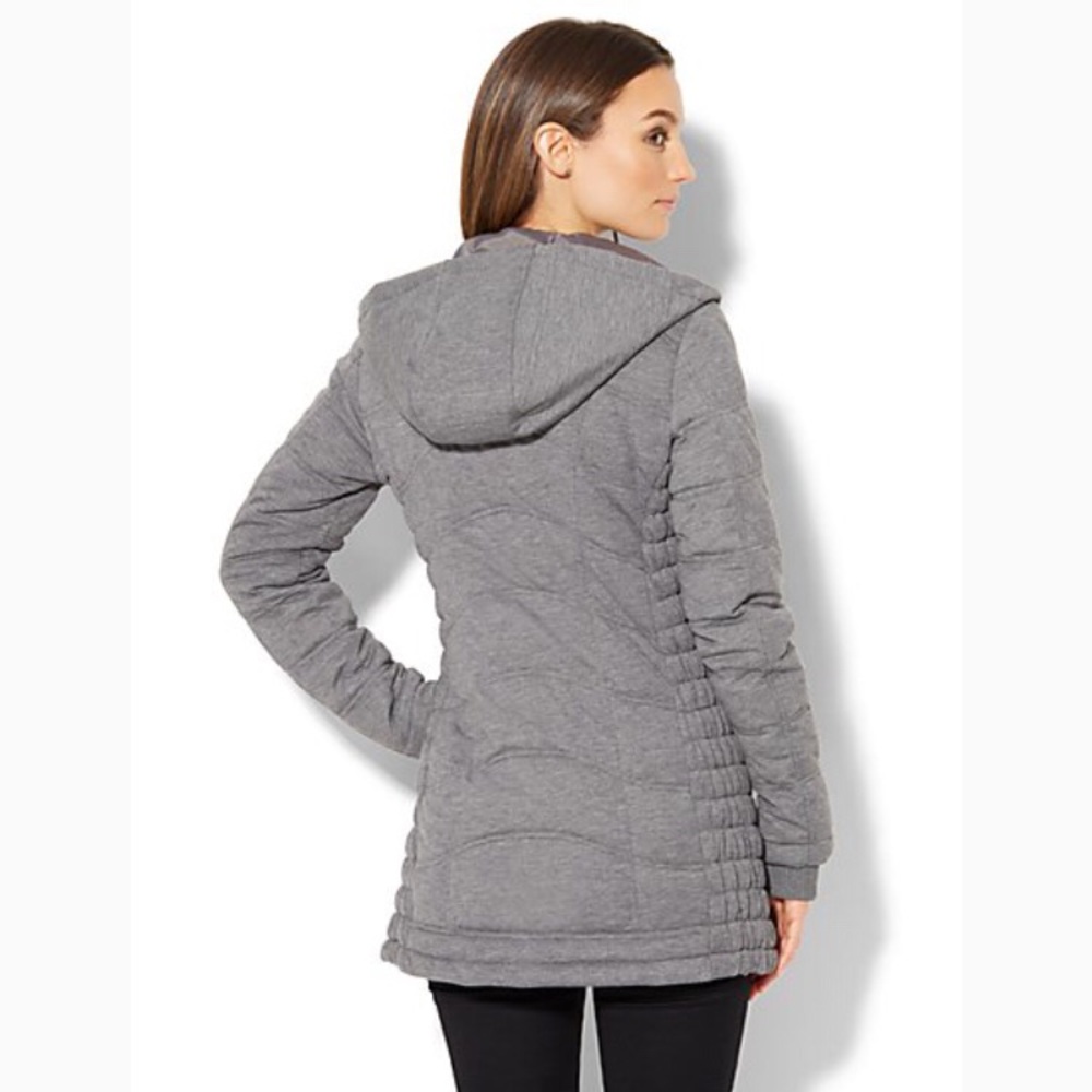 New York and Co Grey Puffer Jacket